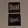 Im Laufe der Jahrzehnte veränderte sich das Dual-Logo mehrfach. Bild: Roland Sprich