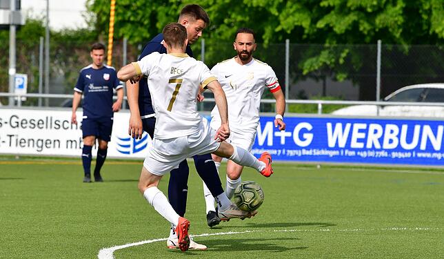 Bild 5: VfB Waldshut besiegt Bosporus FC Friedlingen mit 7:0 &ndash; und wir haben Bilder!