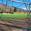 Wer spielt hier illegal Fußball? Die Stadt scheint ratlos. Wer ist verantwortlich?