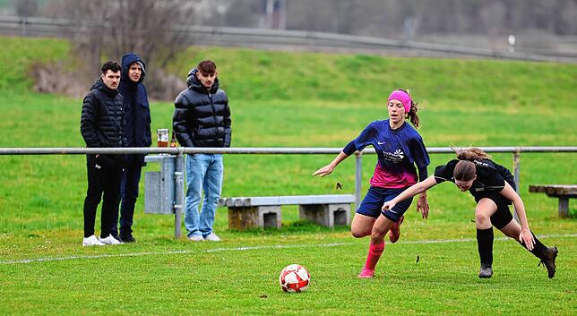 Bild 27: Unsere Bildergalerie vom Frauen-Bezirksliga-Spitzenspiel zwischen Kirchen-Hausen und Wolterdingen