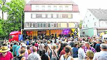 Der Truck auf dem die Band The Soulmachine bei der Schwenninger Kulturnacht üblicherweise auftritt darf dort aus Sicherheitsgründen ...