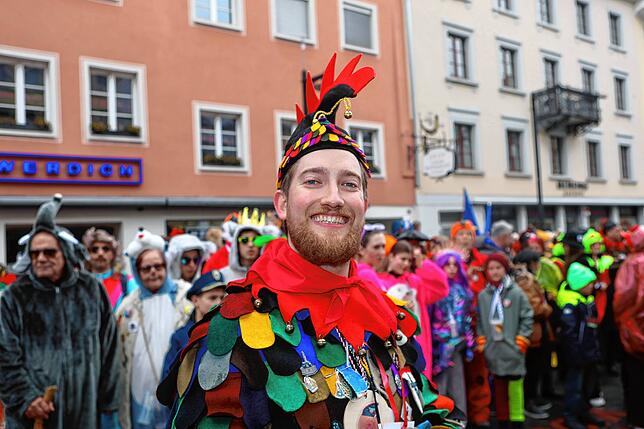 Bild 30: Straßenfasnacht 2025 in Konstanz: Narren erobern die Marktstätte – Die Highlights in Bildern!