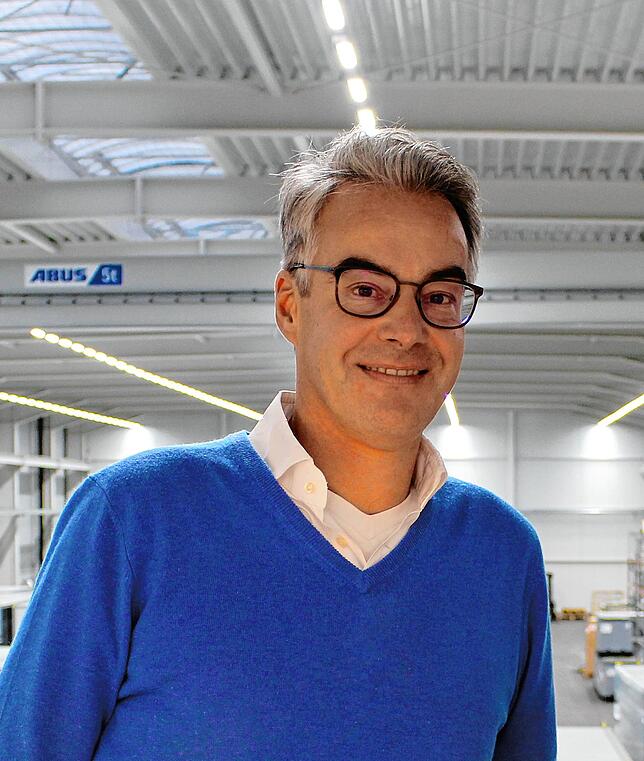 Patrick Honer ist Vater zweier Schüler. Außerdem ist er Experte für Klima- und Lüftungsgeräte. Er hat Vorschläge für aktuelle die ...