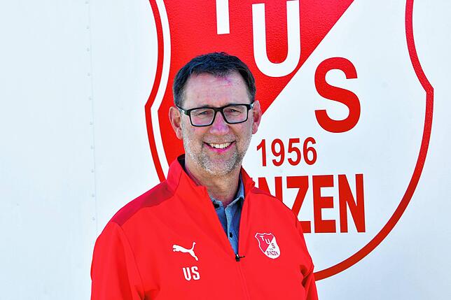 Volker Scherer, 1. Vorsitzender des TuS Binzen: „Unser Verein hat einen Plan und wir haben in Trainer Karlfrieder Sütterlin einen ...