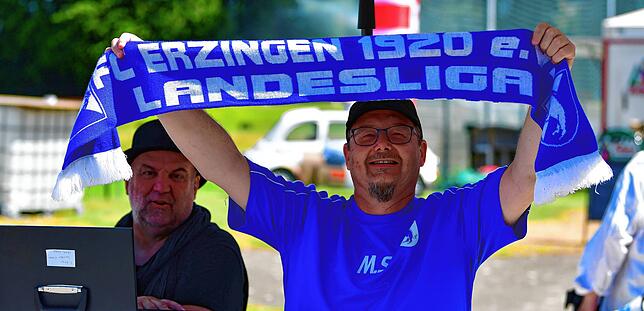Bild 1: Weitere Impressionen vom 3:2-Sieg des FC Erzingen zum Landesliga-Aufstieg gegen den FC Emmendingen