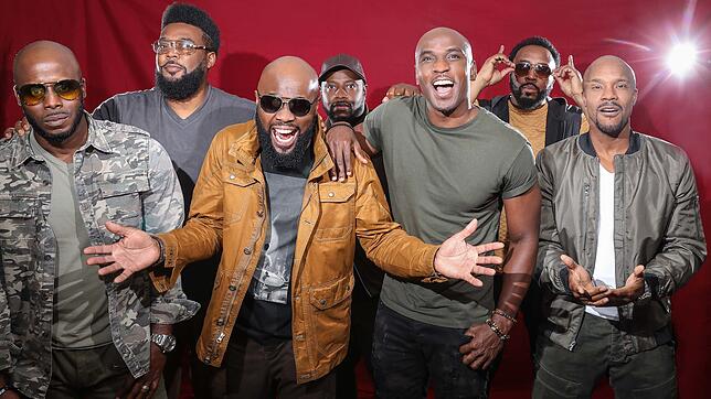 Die A-capella-Band Naturally Seven tritt am 4. September beim Milchwerk Musik Festival auf. Anfang November sind die sieben Sänger dann ...