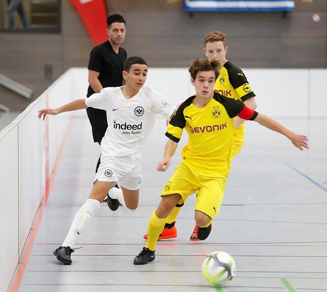 Bild 20: Viel los war beim Internationalen U15 Junioren Fußballturnier! Wir haben die schönsten Bilder