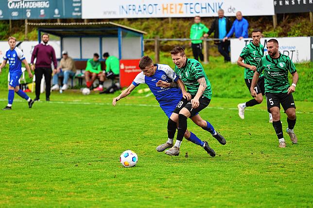 Bild 1: Unsere besten Bilder der Landesliga-Partie zwischen dem FC Radolfzell und dem VfR Stockach