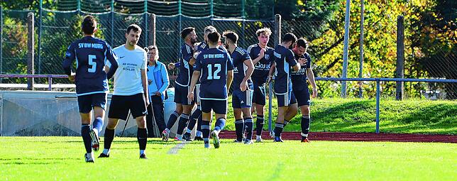Bild 20: SG FC Wehr/Brennet besiegt den SV Blau-Weiß Murg mit 3:1 &ndash; und wir haben Bilder!