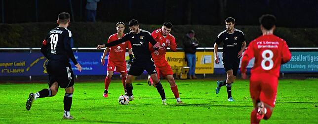 Bild 17: FV Lörrach-Brombach gewinnt Derby mit 4:0 beim SV 08 Laufenburg – und wir haben Bilder!