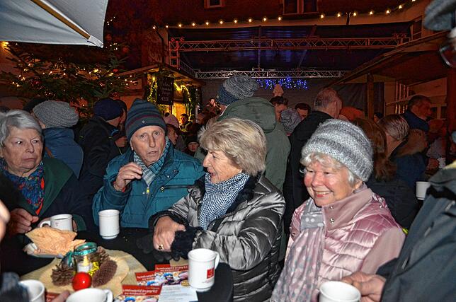 Bild 4: So schön ist es auf dem Markdorfer Weihnachtsmarkt