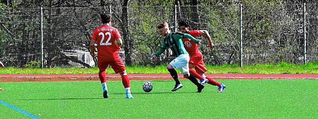 Bild 5: FC Zell besiegt den FC Tiengen 08 deutlich &ndash; und wir haben Bilder!
