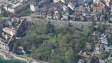 Eines der schönsten Grundstücke in der Stadt: Das Büdingen-Areal an der Seestraße war bis 1971 Standort des Privatsanatoriums von Dr. ...