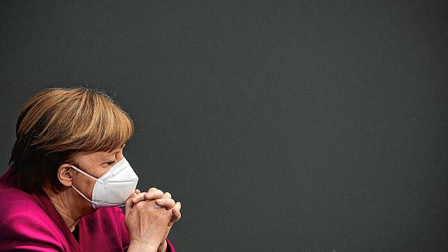 Sie wirkt gegen Ende ihre Kanzlerschaft auf viele Bürger inzwischen müde und ausgelaugt: Bundeskanzlerin Angela Merkel.