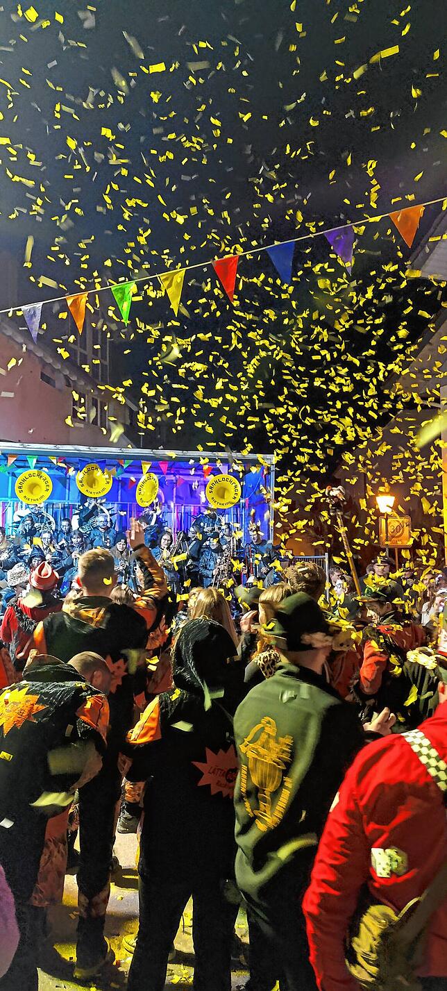 Bild 10: Die besten Bilder der Guggenmusik am Rosenmontag