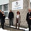 Sie fordern die schnelle Öffnung von Friseurgeschäften (von links): Günter Gebauer (stellvertretender Kreishandwerksmeister), Evi Beller ...