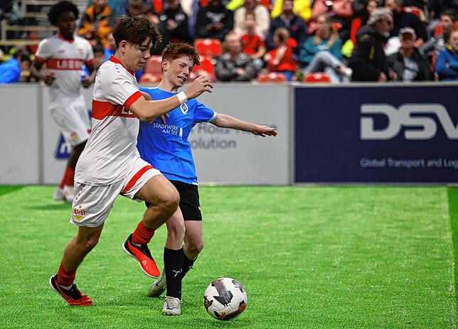Bild 23: Fußball-Nachwuchsstars in Friedrichshafen! Unsere große Bildergalerie vom MTU-Cup!