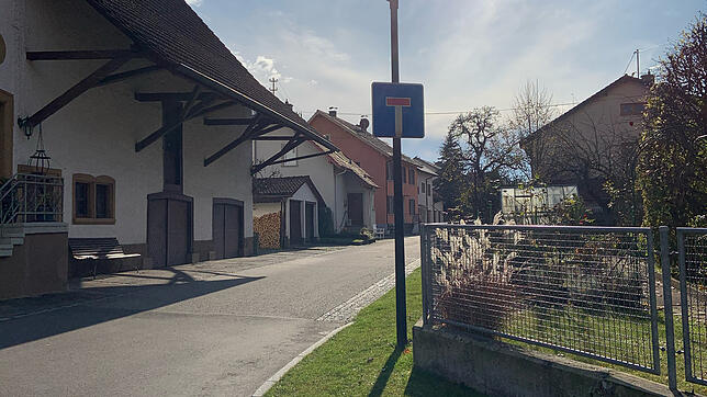 Die Post in Aach soll vom Rathaus in die Edenhallstraße ziehen &ndash; eine Sackgasse.