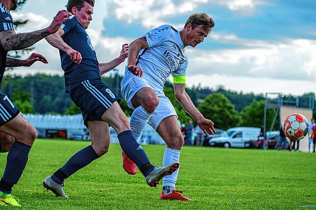 Bild 28: Spvgg. Wutöschingen bezwingt den SV Obersäckingen mit 2:1 &ndash; wir haben Bilder!