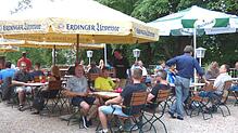 Der Biergarten des Bahnhöfles in Albbruck.