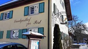Den Landgasthof Zur Post in Heiligenberg-Betenbrunn erreichte die Anfrage nach einem Veranstaltungsort. Die Wirtsleute haben inzwischen ...