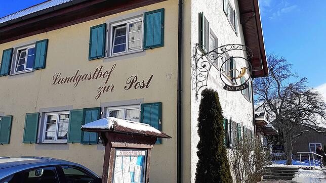 Den Landgasthof Zur Post in Heiligenberg-Betenbrunn erreichte die Anfrage nach einem Veranstaltungsort. Die Wirtsleute haben inzwischen ...