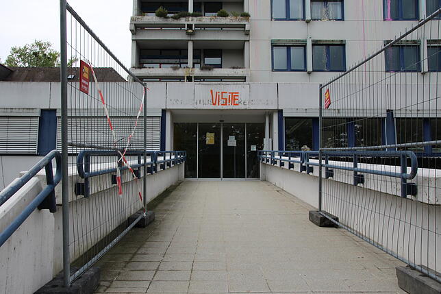 Kunstaktion Visite im alten Vincentius-Krankenhaus, bevor es abgerissen wird. Aufnahmen vom 28. Juni 2018