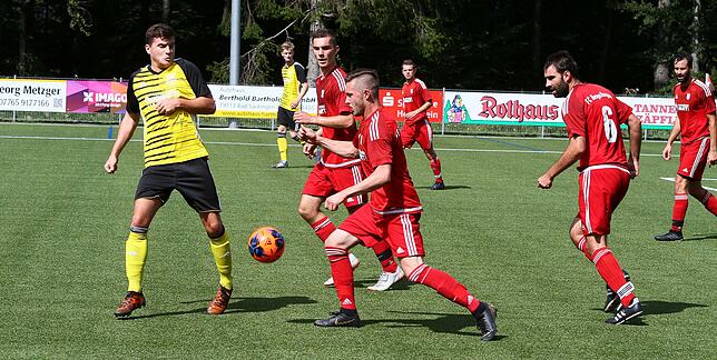 Bild 8: SV Eichsel siegt mit 4:0 beim FC Bergalingen &ndash; und wir haben Bilder!