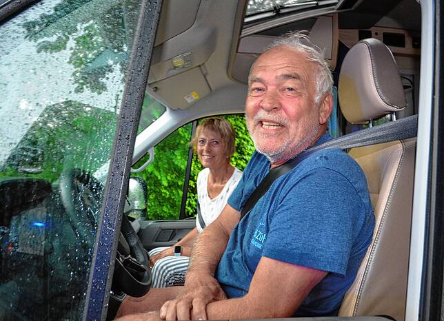 Bild 38: Bilder vom Unwetter in Markdorf: Evakuierung des Campingplatzes