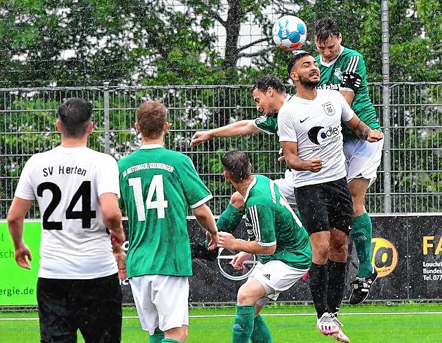Zeit für Revanche: Die SG Mettingen/Krenkingen verlor im vergangenen Jahr bei strömendem Regen den Saisonauftakt mit 1:2 gegen den SV ...