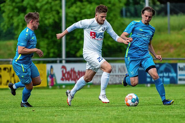Bild 32: SV Buch düpiert den FC Erzingen und nimmt beim 2:1-Sieg die Punkte mit &ndash; und wir haben Bilder!