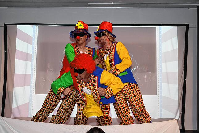 Bild 10: Zirkusfestival beim Sportlerball in Rietheim