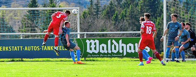 Bild 26: SV Jestetten gewinnt 3:1 beim FC Schlüchttal &ndash; und wir haben Bilder!