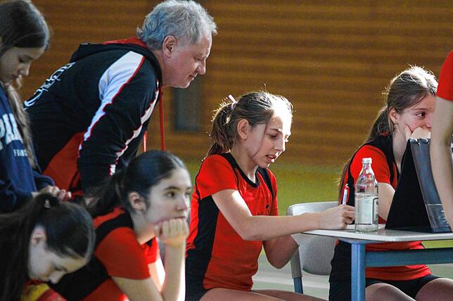 Bild 3: U14-Volleyballerinnen qualifizieren sich für baden-württembergische Meisterschaften