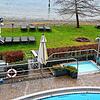 Die Bodensee-Therme Überlingen hat einen naturbelassenen Zugang zum Bodensee, der aber nicht barrierefrei ist. Eine bauliche Erweiterung ...
