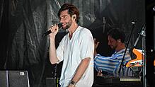 Bild : Alvaro Soler in Friedrichshafen: Konzert begeistert Besucher am Seeufer (Teil 2)