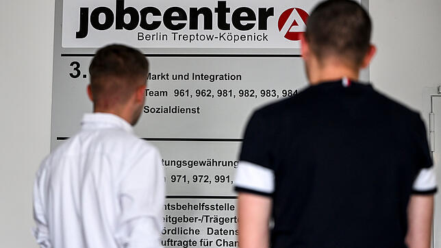 Für Empfänger der Neuen Grundsicherung wird wohl ein Bewerbungszwang herrschen.