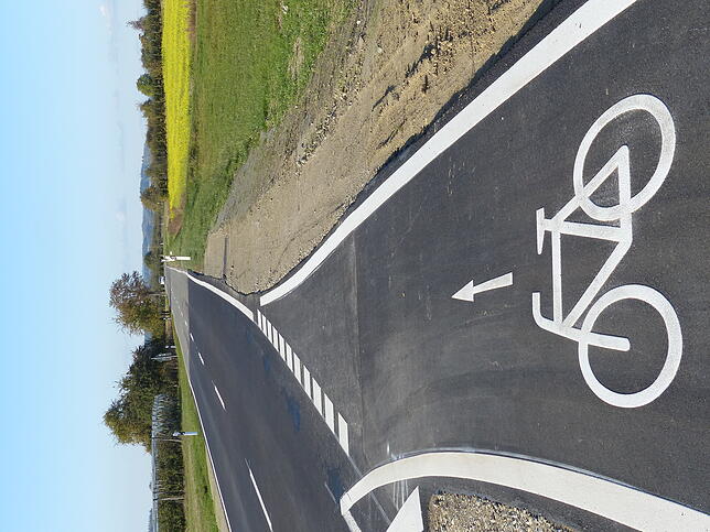 Hier endet der neue Radweg. 2020 soll er dann bis Buggensegel führen.