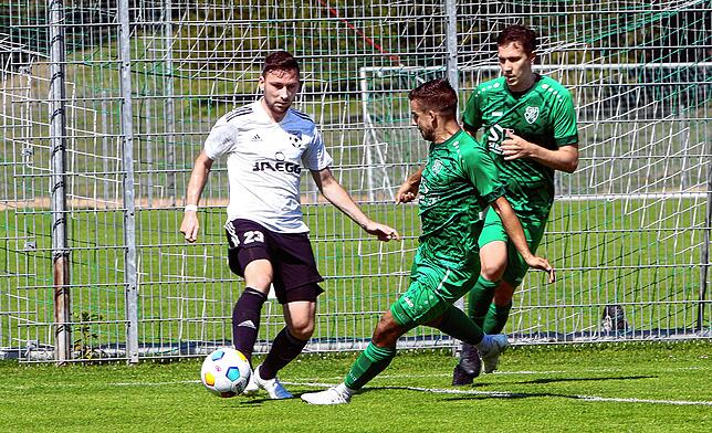 Bild 31: Die besten Bilder vom Duell zwischen dem TSV Aach-Linz und dem FC Hilzingen