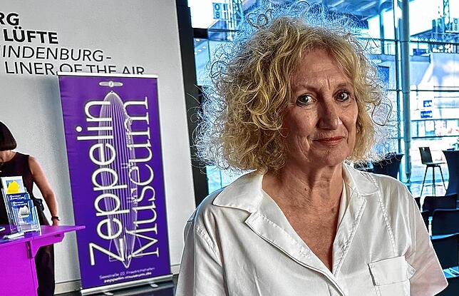 Claudia Emmert ist Direktorin des Zeppelin Museums in Friedrichshafen. Zum Jahresende verlässt sie das „Flaggschiff“ der Häfler Museen ...