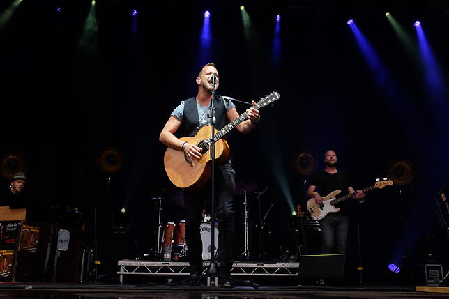 Bild 6: Bilder vom James Morrison Konzert beim Hohentwielfest