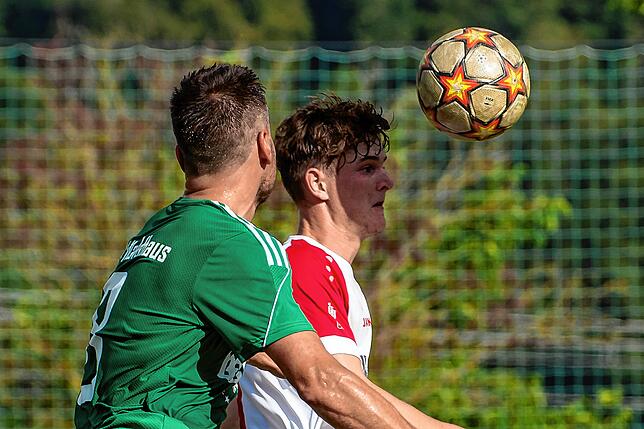 Bild 29: SV Waldhaus gewinnt bei der SG Weilheim/Gurtweil mit 2:1 &ndash; wir haben Bilder!