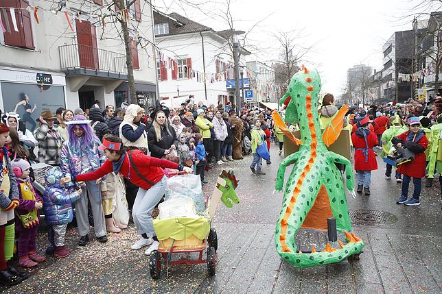 Bild 22: Närrischer Ausnahmezustand: Fasnachtsumzug 2025 begeistert Kreuzlingen – die besten Bilder!