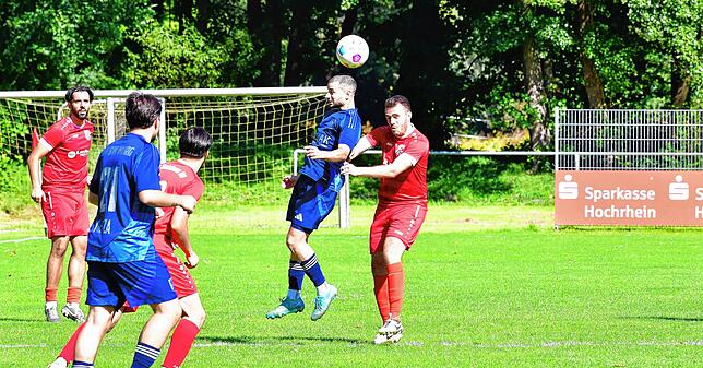 Bild 10: FC Schönau siegt 3:0 beim SV Blau-Weiß Murg – und wir haben Fotos!