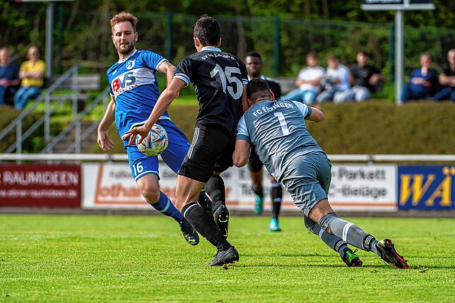 Bild 7: SV 08 Laufenburg gewinnt Hochrhein-Derby gegen FC Erzingen mit 7:1 &ndash; und wir haben Bilder!