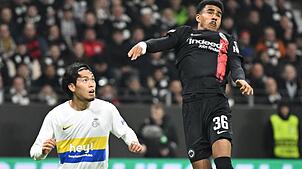 Koki Machida (l) wechselt in die Bundesliga zur TSG Hoffenheim.