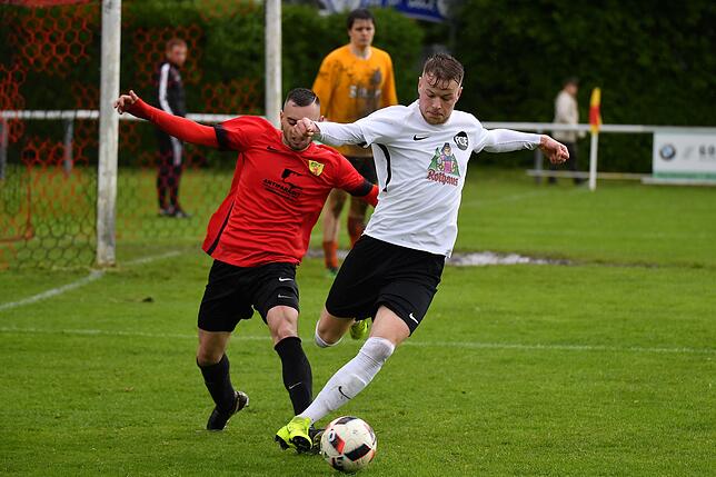 Bild 10: FSV Rheinfelden feiert Pflichtsieg gegen Schlusslicht FC Emmendingen – und wir haben die Bilder