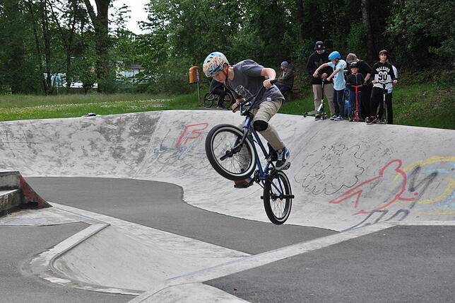 Auch BMX-Fahrer nutzen die Anlage. Die verschiedenen Nutzergruppen konkurrieren inzwischen stark. Durch die Erweiterung sollen die ...