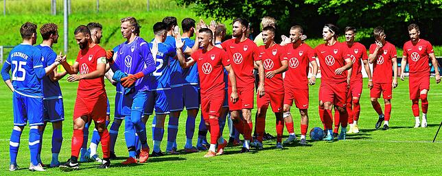 Bild 6: FC Erzingen fegt den FC Tiengen 08 mit 8:1 vom Platz &ndash; und wir haben Bilder!