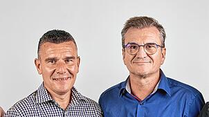 Manfred und Engelbert Dobler (v.l.) führen in der zweiten Generation den Firmenbetrieb in Häusern. Bild: Gebr. Dobler